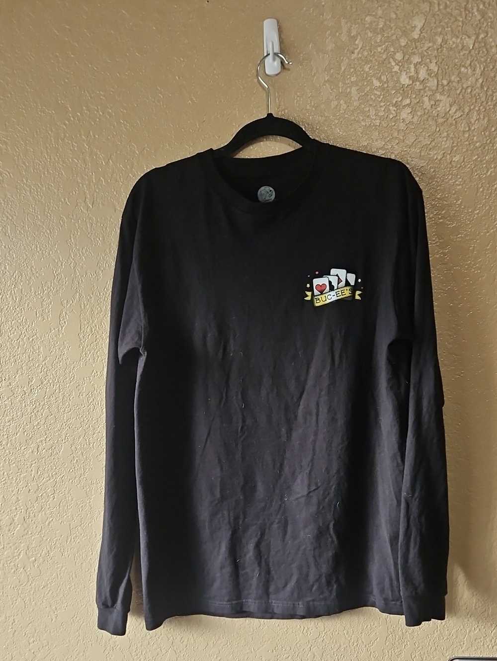 Buc-Ees Black Long-Sleeve Graphic Men's Shirt